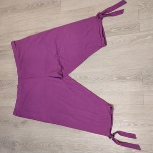 Twiggy London Purple Capris Leggings Size 2X